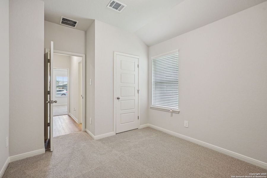 Spacious, unfurnished interior of a new home in Scenic Crest - Premier Series, Boerne (Image 30). Spacious, unfurnished interior of a new home in Scenic Crest - Premier Series, Boerne (Image 30).