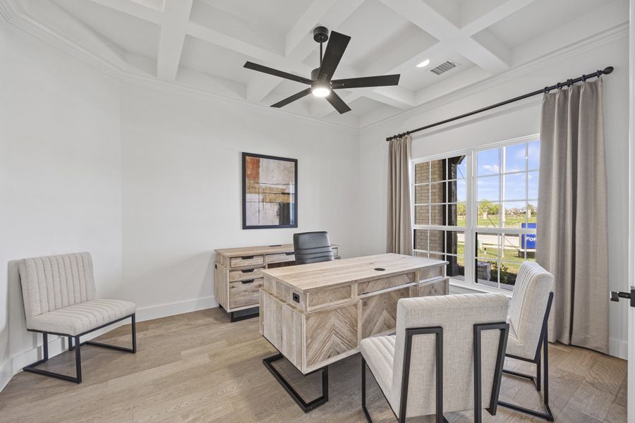 Furnished interior view inside a new home in Winding Creek, Rockwall (Image 6).