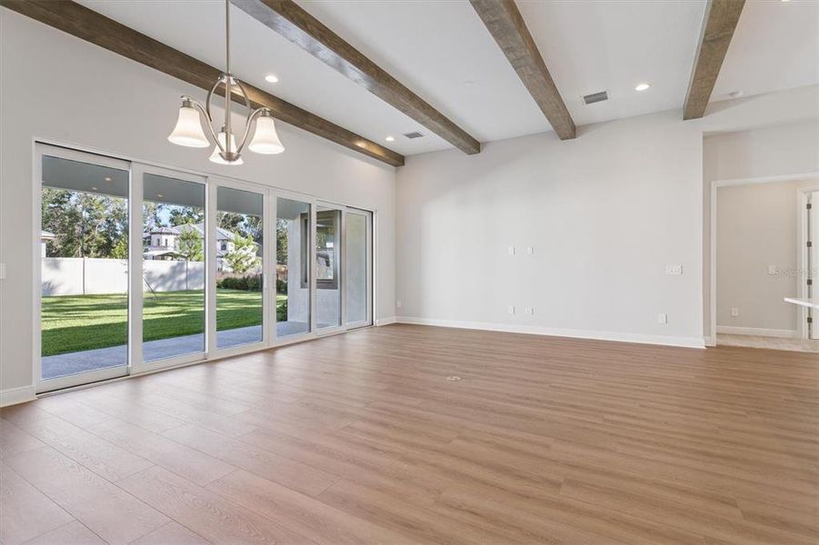 Spacious, unfurnished interior of a new home in Crestwood Estates, Valrico (Image 16).