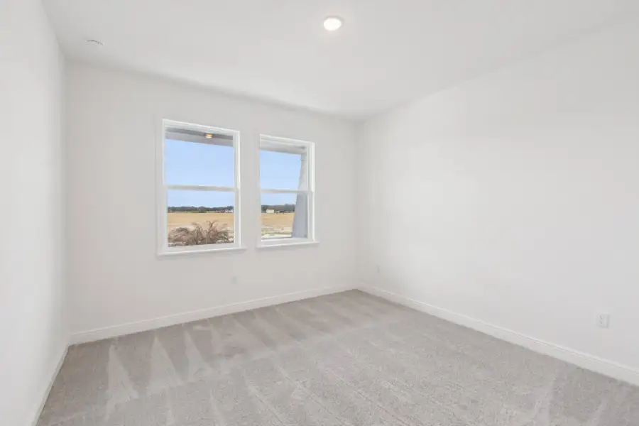 Representative unfurnished interior of a home built from the Naples by Maronda Homes in Palm Coast, Palm Coast (Image 31).