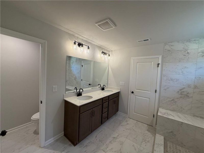 Furnished interior view inside a new home in Oakwood, Cumming (Image 9).