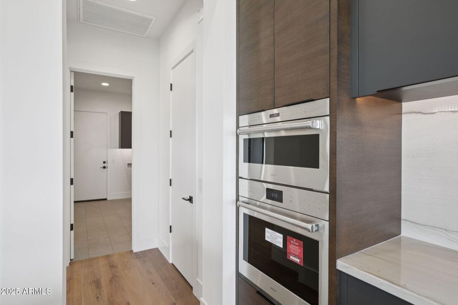 28-web-or-mls-13230 E Buckskin Trail-S07