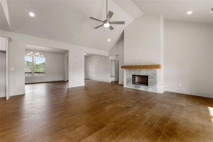 Spacious, unfurnished interior of a new home in SteepleChase, Hoschton (Image 29).