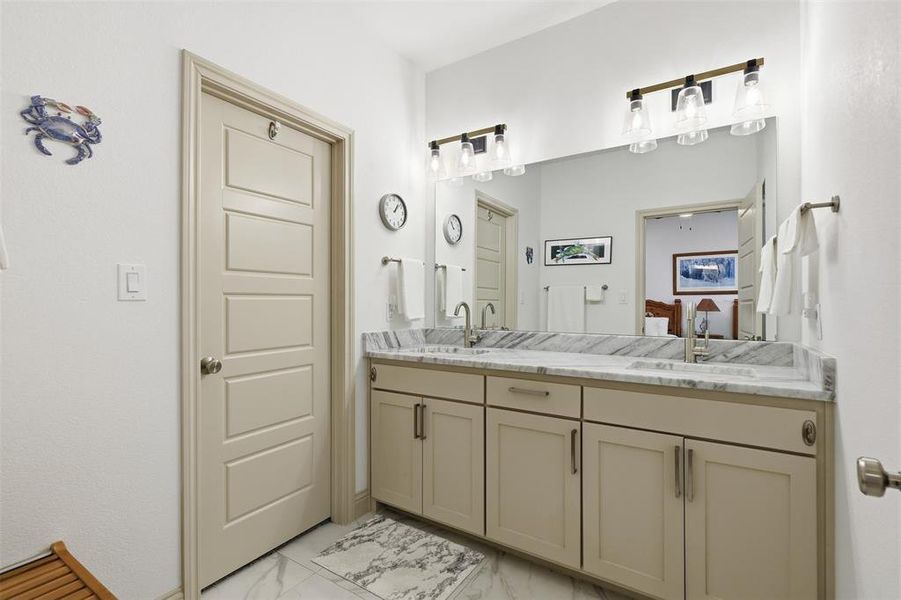 Furnished interior view inside a new home in , Tolar (Image 17).