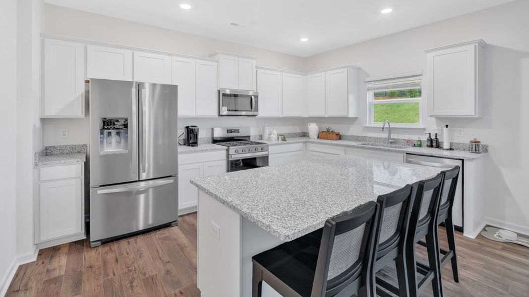 Representative furnished interior of a home built from the Richland by D.R. Horton in Fieldcrest Acres, Blountville (Image 10). Representative furnished interior of a home built from the Richland by D.R. Horton in Fieldcrest Acres, Blountville (Image 10).