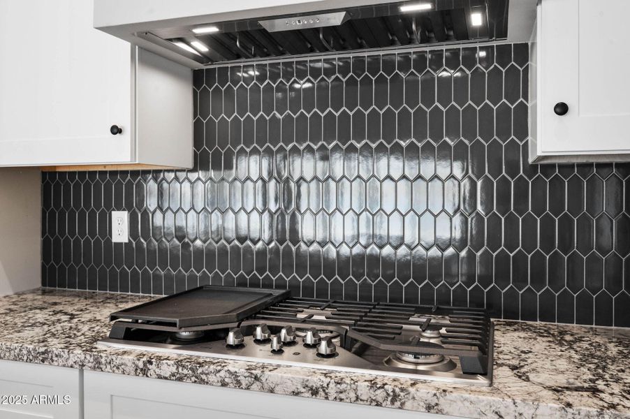 15-Kitchen (4) 15-Kitchen (4)