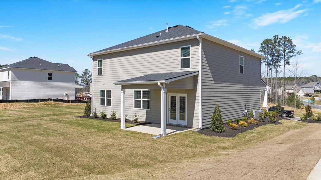 Representative exterior details of a home built from the Elle by D.R. Horton in Estates at Deer Hollow, Grovetown (Image 3).