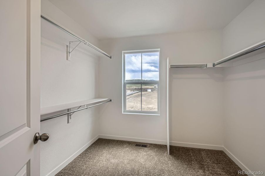 Image 11 of a home in .