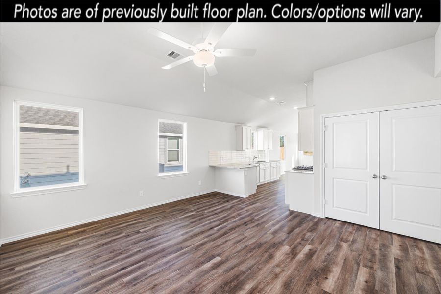 Spacious, unfurnished interior of a new home in Santa Fe, Cleveland (Image 9). Spacious, unfurnished interior of a new home in Santa Fe, Cleveland (Image 9).