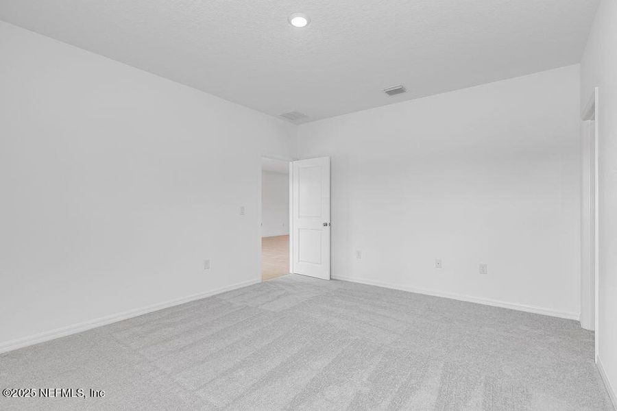 Spacious, unfurnished interior of a new home in Coopers Meadow, Jacksonville (Image 24). Spacious, unfurnished interior of a new home in Coopers Meadow, Jacksonville (Image 24).