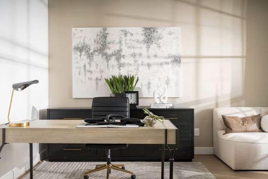 Photo of Pulte model home with same floor plan, not of actual home listed. Photo of Pulte model home with same floor plan, not of actual home listed.