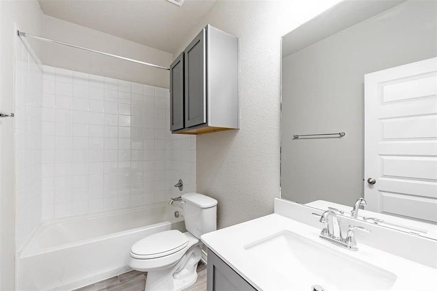 c87778cef78fa4f28d82b8b93095a338