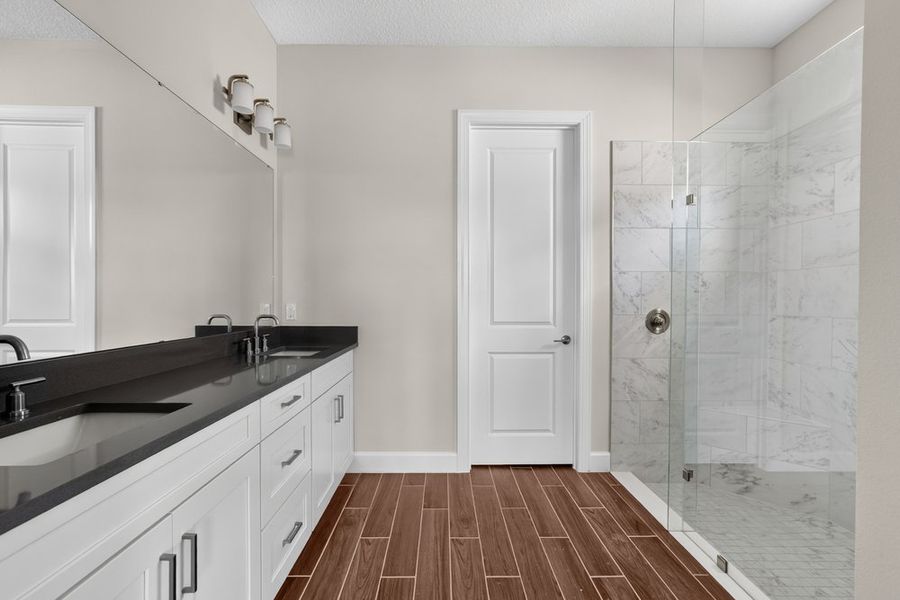 Image 25 of a home in Westview Community Group Page.