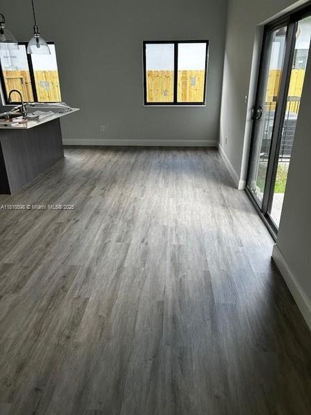 Image 19 of a home in .