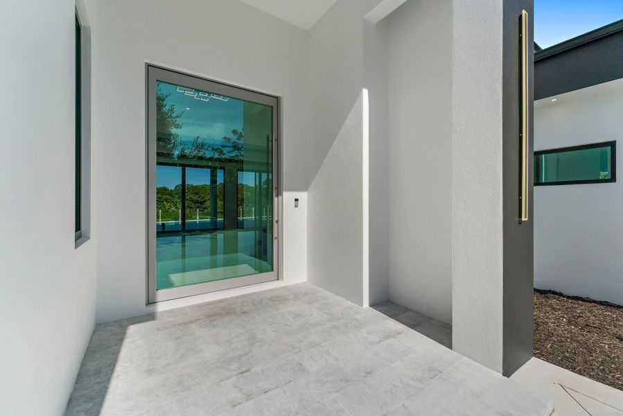 Spacious, unfurnished interior of a new home in , Jupiter (Image 89). Spacious, unfurnished interior of a new home in , Jupiter (Image 89).