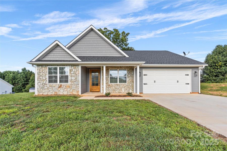 Image 19 of a home in .