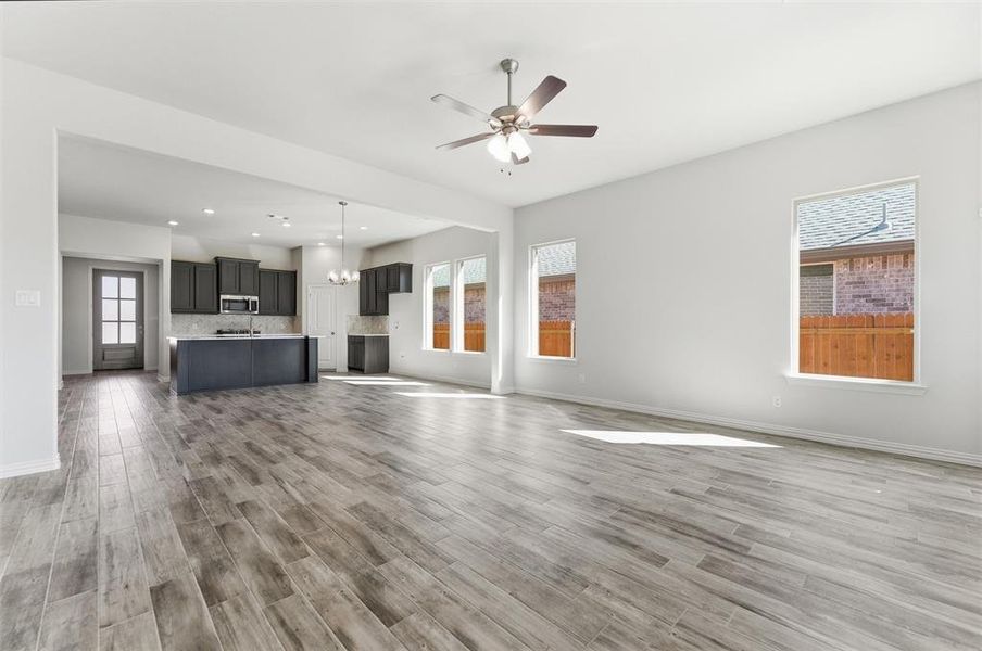 Spacious, unfurnished interior of a new home in Northstar, Haslet (Image 16).