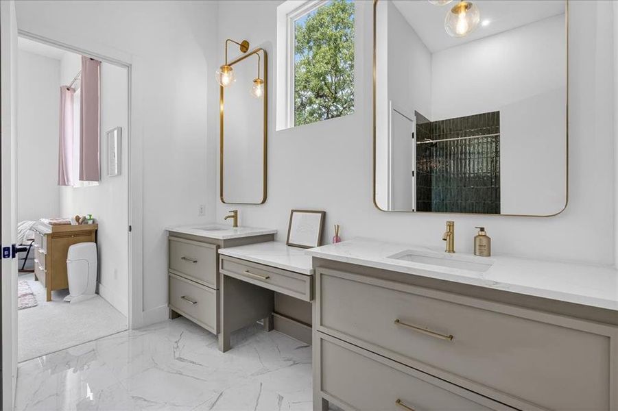 En-suite guest bathroom providing added privacy for visitors