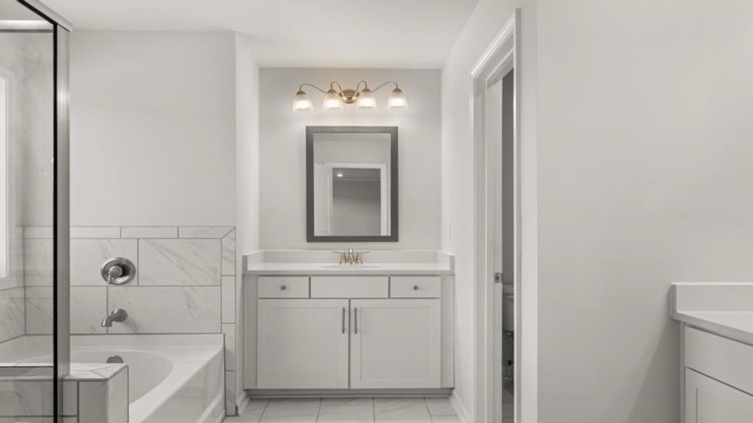 Furnished interior view inside a new home in , Dallas (Image 8).