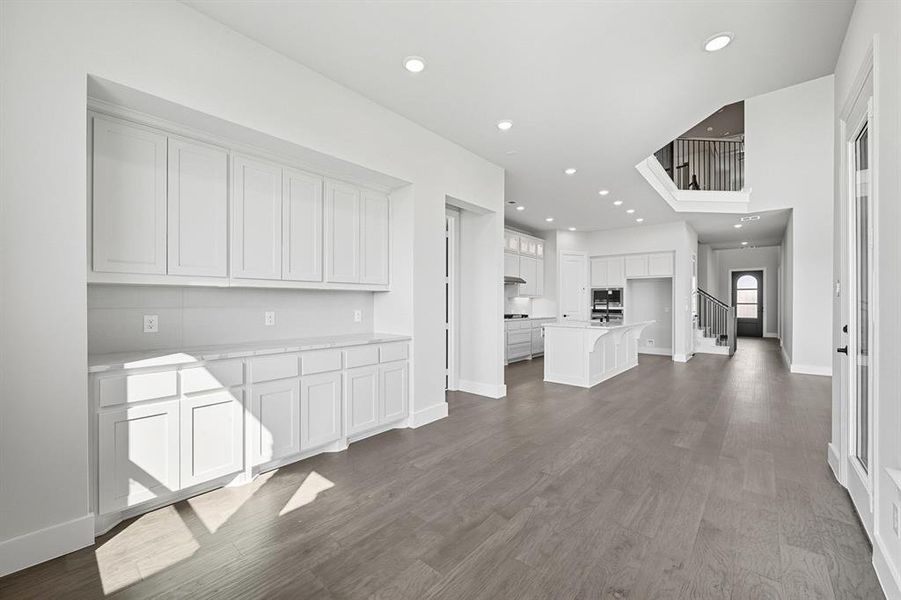Spacious, unfurnished interior of a new home in Trinity Falls, McKinney (Image 27). Spacious, unfurnished interior of a new home in Trinity Falls, McKinney (Image 27).