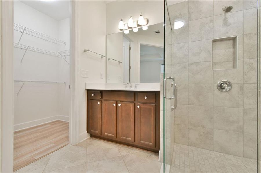 Furnished interior view inside a new home in , Hoschton (Image 10).