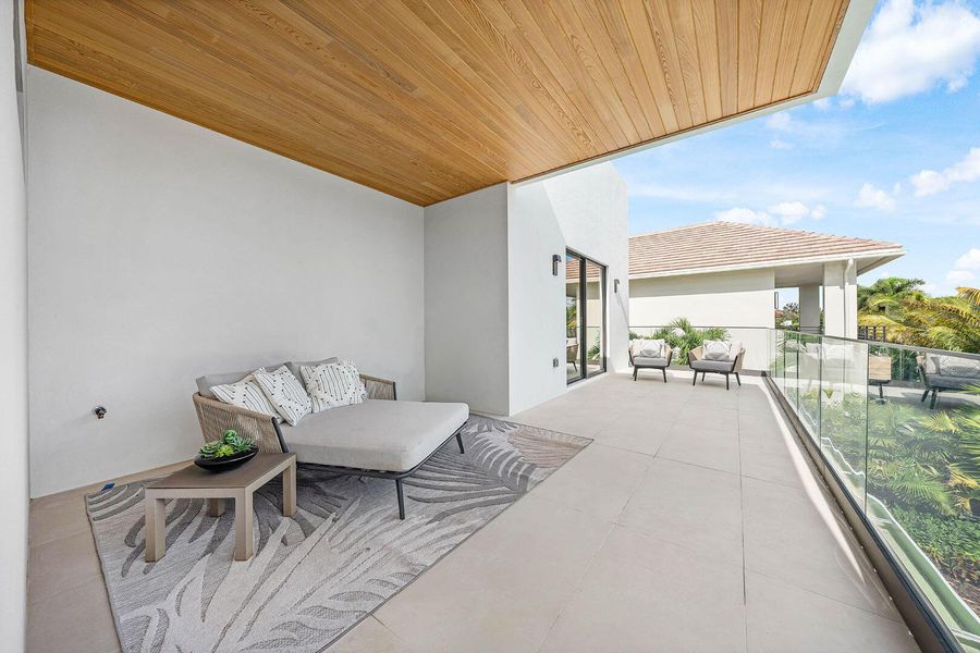 Exterior details and patio area of a home in , Boca Raton (Image 32).