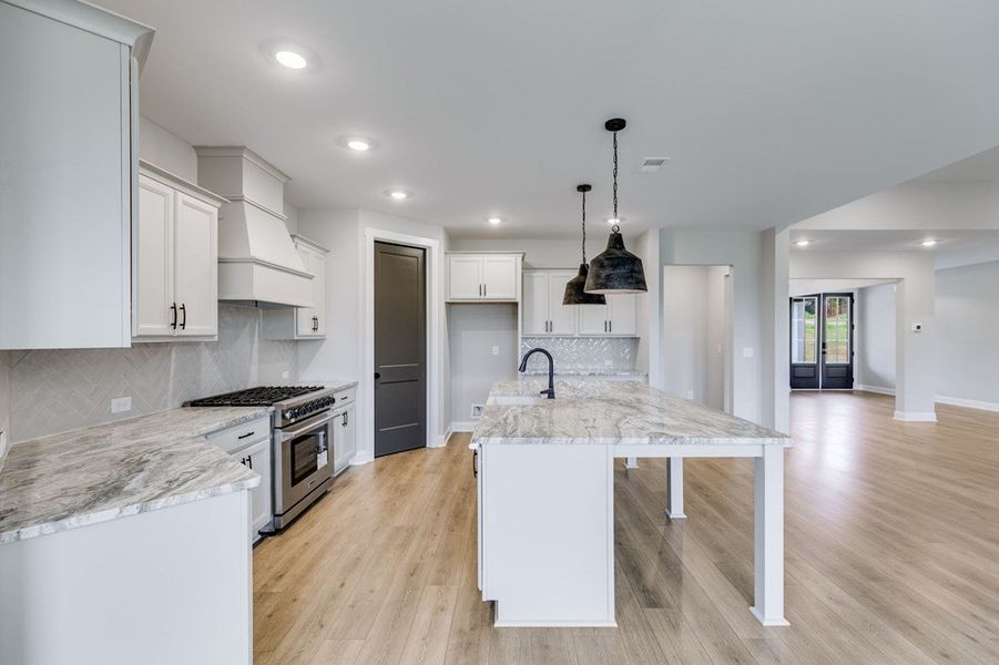 Furnished interior view inside a new home in Harmon Springs, Carrollton (Image 7).