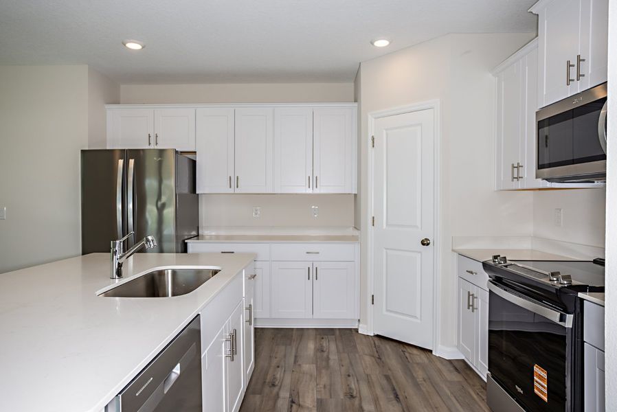 Representative furnished interior of a home built from the Margarita by Casa Fresca Homes in Pasadena Ridge, Dade City (Image 5).