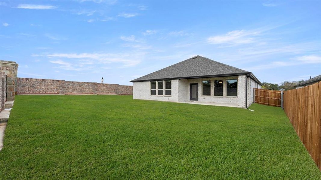 27. 1101 Rushing - Back (2)