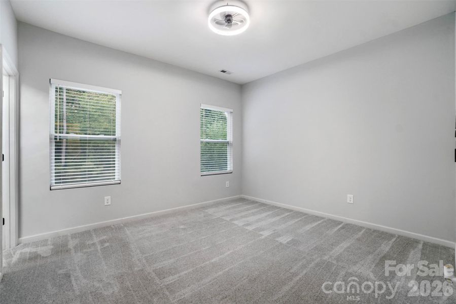 Spacious, unfurnished interior of a new home in , Charlotte (Image 25).