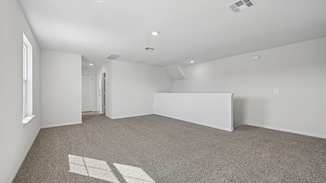 Spacious, unfurnished interior of a new home in Bar W Ranch, Leander (Image 29). Spacious, unfurnished interior of a new home in Bar W Ranch, Leander (Image 29).