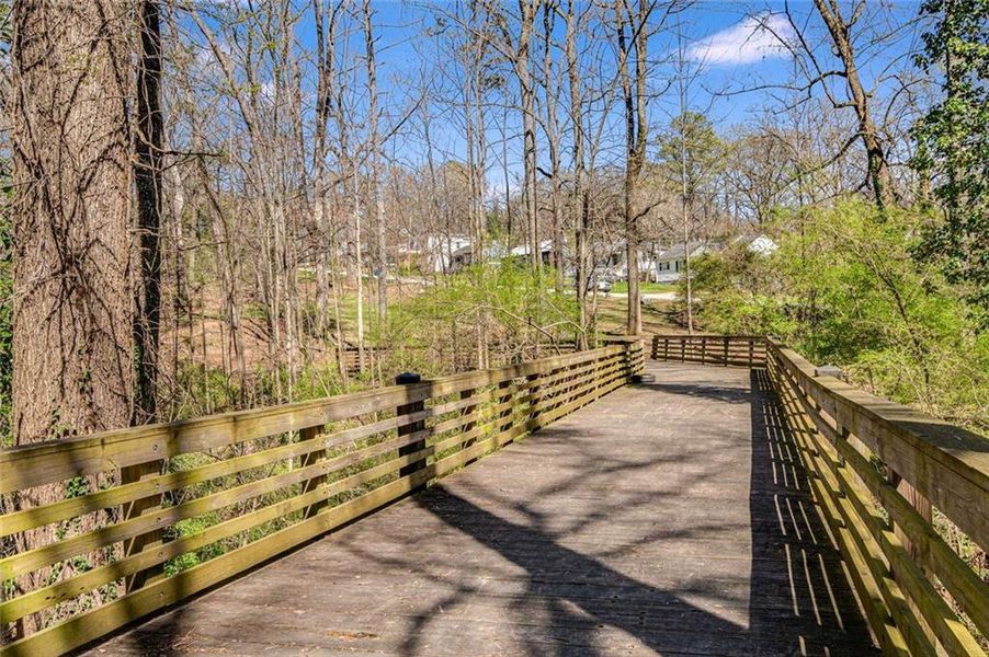 Natural landscape and outdoor views near  in Atlanta (Image 33).