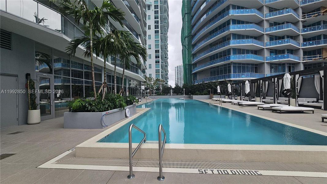 Condo located in Miami, FL showcasing its design and architecture (Image 23).
