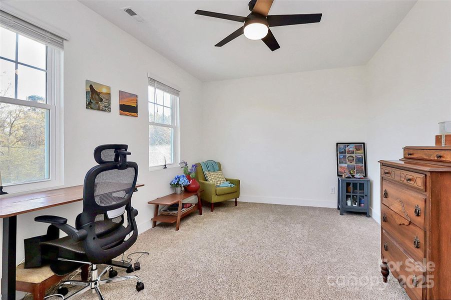 2nd Bedroom upstairs 2nd Bedroom upstairs