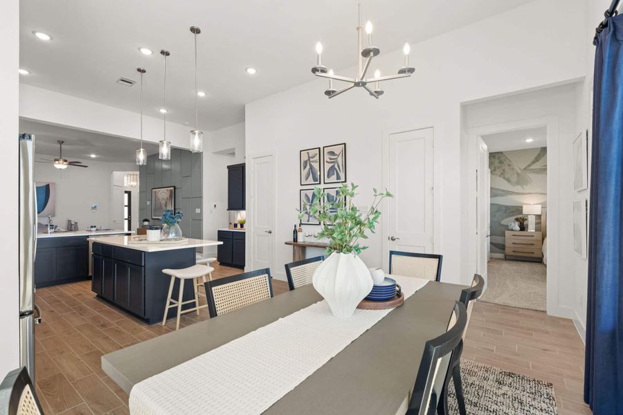 Furnished interior view inside a new home in Mulberry Farms, Santa Fe (Image 15).