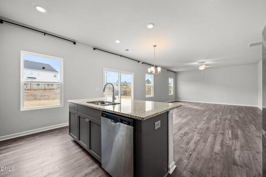 33-web-or-mls-IMG_9854 33-web-or-mls-IMG_9854