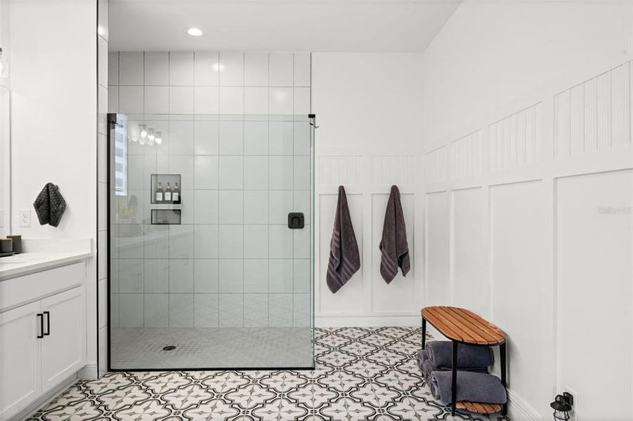 Furnished interior view inside a new home in , Punta Gorda (Image 7).