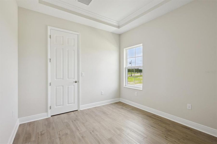 Spacious, unfurnished interior of a new home in Two Rivers, Zephyrhills (Image 15).