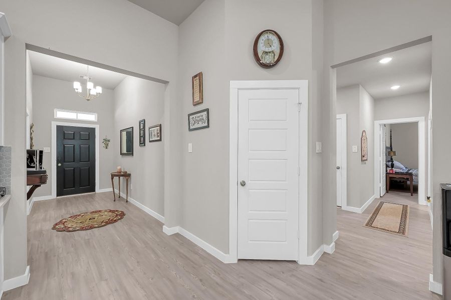 Furnished interior view inside a new home in Moran Ranch, Willis (Image 7). Furnished interior view inside a new home in Moran Ranch, Willis (Image 7).