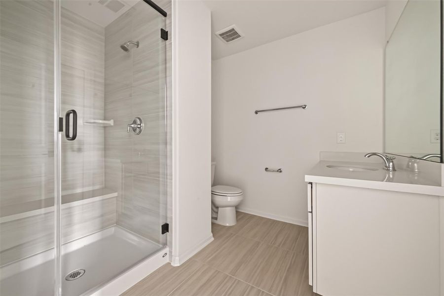 Furnished interior view inside a new home in , Brookshire (Image 16).