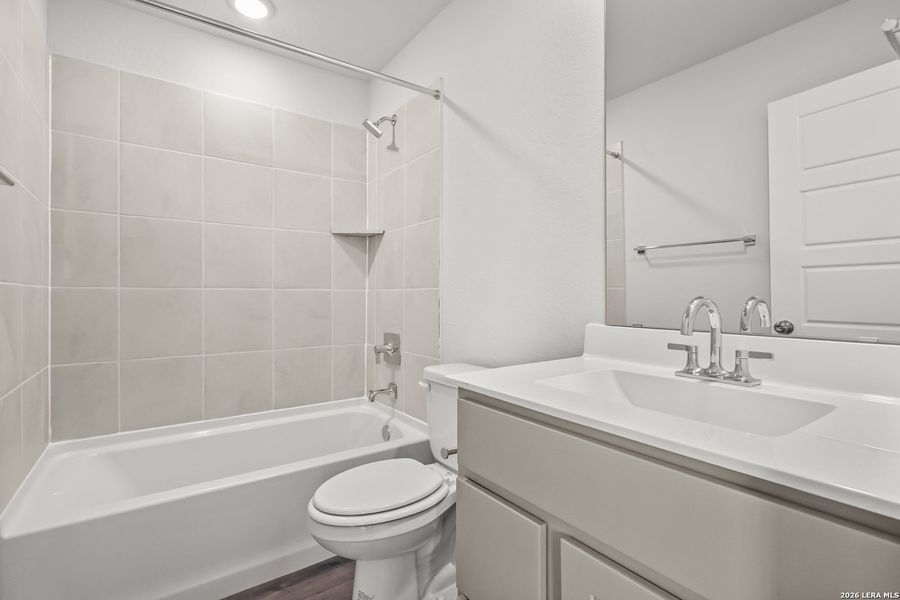 Furnished interior view inside a new home in Park Place, New Braunfels (Image 16).