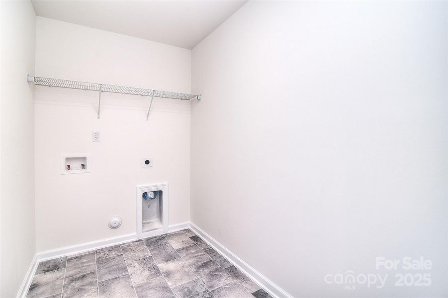 Spacious, unfurnished interior of a new home in Larkin, Statesville (Image 23).