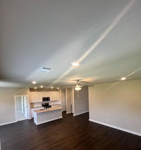 Open Floorplan Open Floorplan