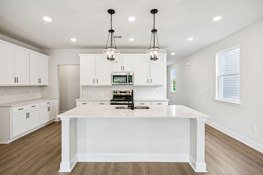 Representative furnished interior of a home built from the Washington by Ashton Woods in Ascent at Arbor Ridge, La Vergne (Image 4).