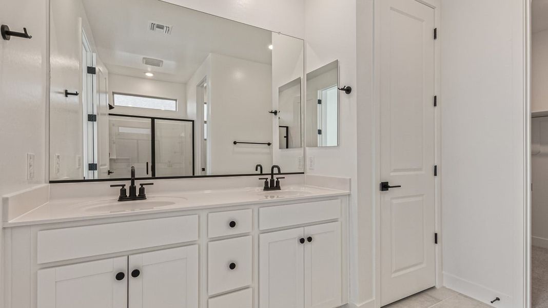 Furnished interior view inside a new home in Windstone Ranch North, Surprise (Image 5).