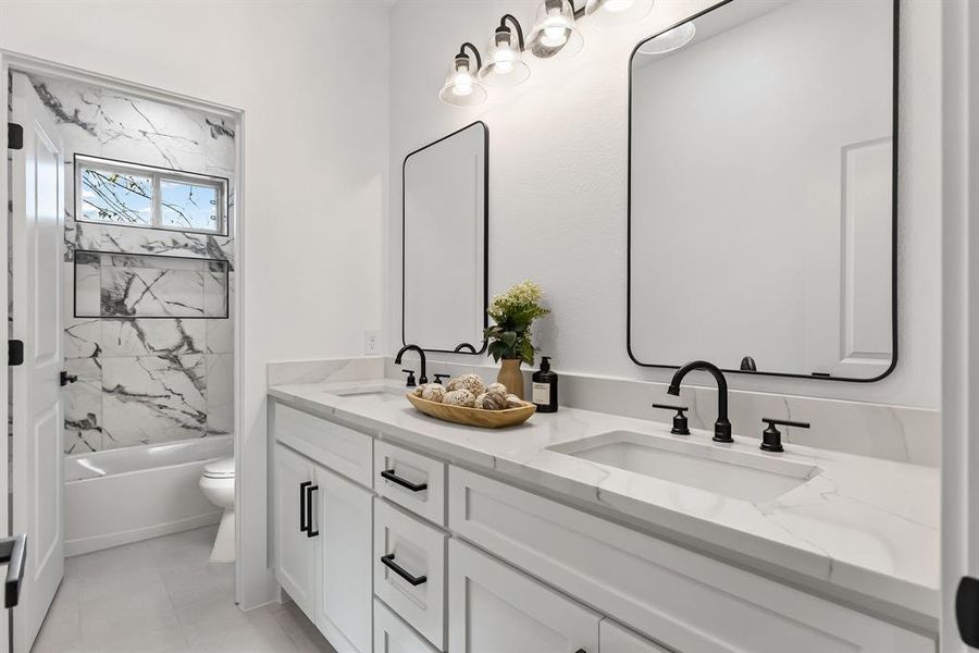 Furnished interior view inside a new home in , Quinlan (Image 28).