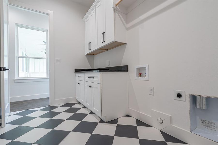 Furnished interior view inside a new home in , Granbury (Image 11). Furnished interior view inside a new home in , Granbury (Image 11).