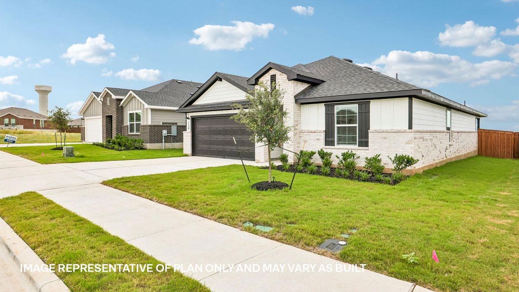 Front exterior of a new home in Thunder Rock, Marble Falls, TX, highlighting curb appeal (Image 2). Front exterior of a new home in Thunder Rock, Marble Falls, TX, highlighting curb appeal (Image 2).