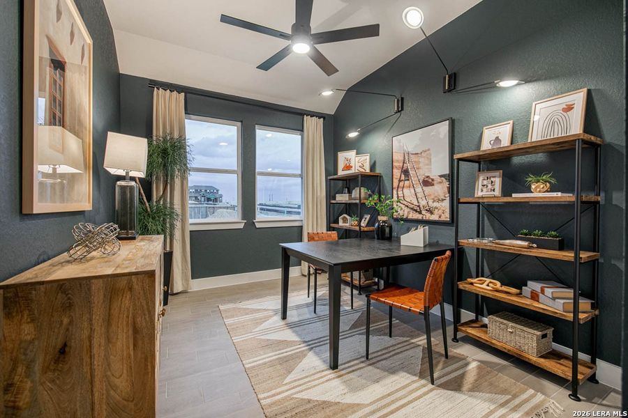 Furnished interior view inside a new home in Village at Three Oaks, Seguin (Image 14). Furnished interior view inside a new home in Village at Three Oaks, Seguin (Image 14).