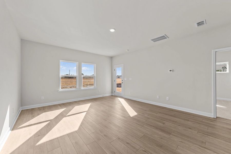 Palmetto floorplan with Serene Collection - features and finishes may vary